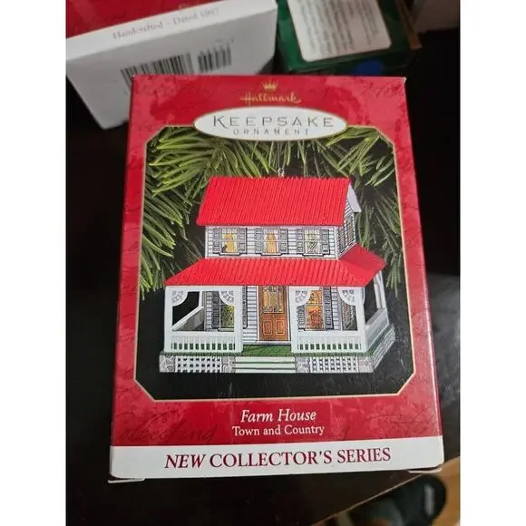 Christmas Ornament Farm House Town & Country Series #1 Hallmark Keepsake 1999