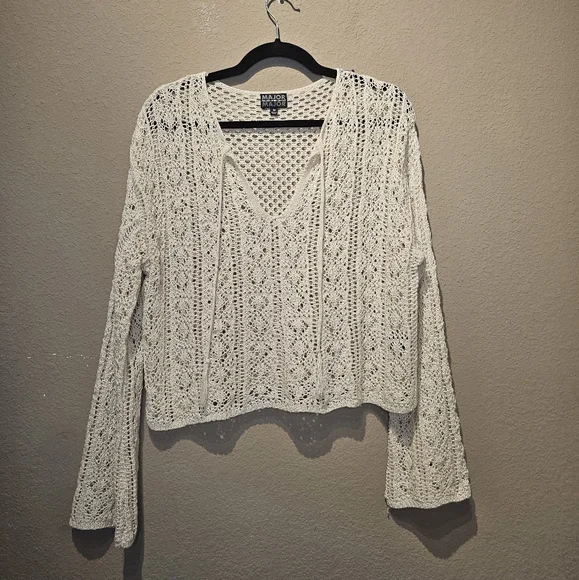 Major Label Group Crochet Open Weave Cream Long Sleeve Top Size Medium