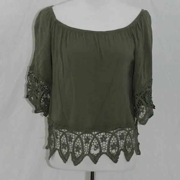NWT Womens Medium la miel by Hyped Unicorn BOHO Forest Green Crochet Top Shirt
