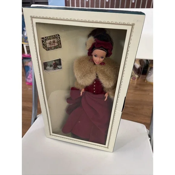 Victorian‎ Elegance 1994 Barbie Doll , Looks Great