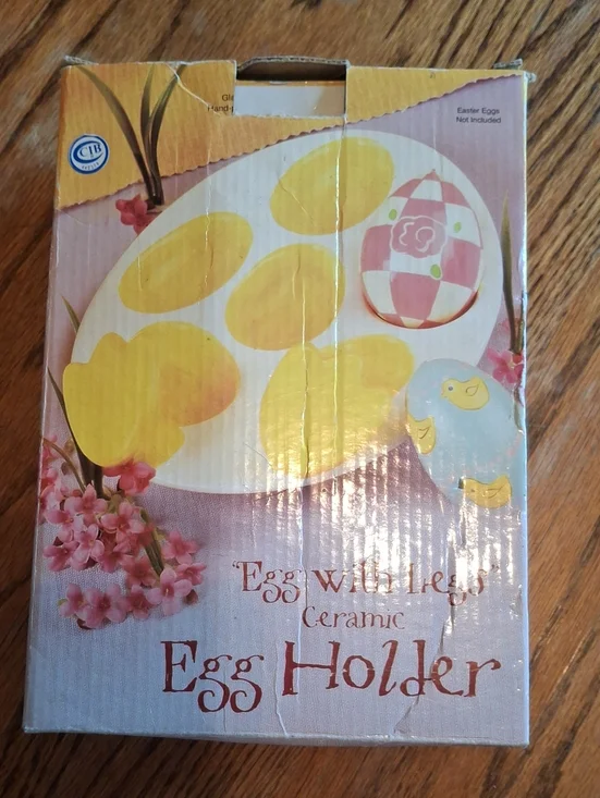 Vintage Ceramic Egg Hoder With Feet