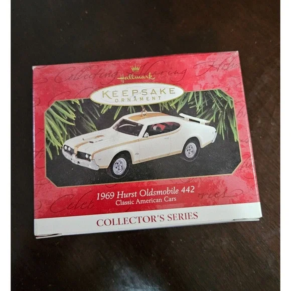 1997 Hallmark Keepsake Ornament 1969 Hurst Oldsmobile 442 Classic Cars Decor New