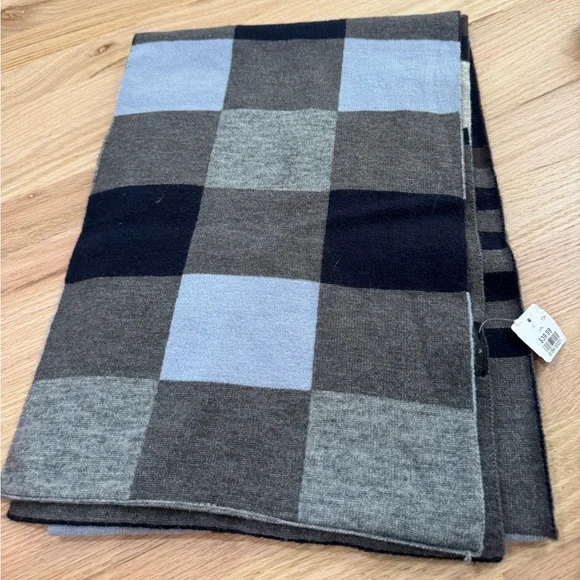 NWT Men’s‎ Scarf Color Block Blue Gray