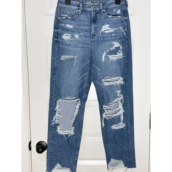 American Eagle Outfitters Mom Straight Jean, Women's Size 4 Regular