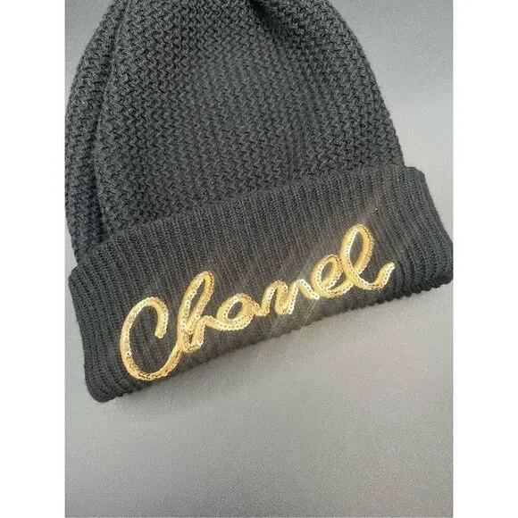 Chanel 22A Cashmere Black Gold Sequin CC Logo Beanie Winter Hat Cap Cloche