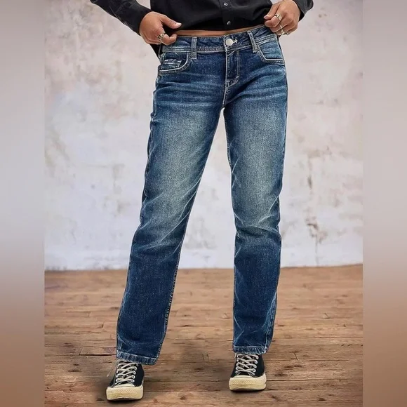 Flamingals Straight Leg Boyfriend Jeans for Women Trendy Mid Rise Wash Stretchy