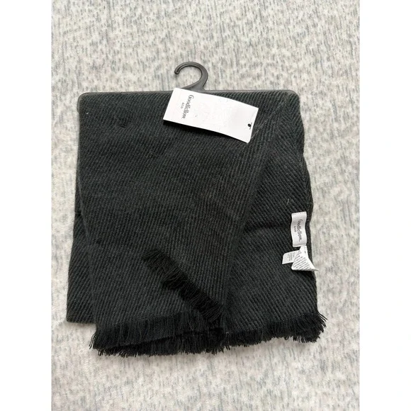 Goodfellow & Co Mens Black‎ Ribbed Knit Scarf with Fringe TGT17-MH-1021 NWT