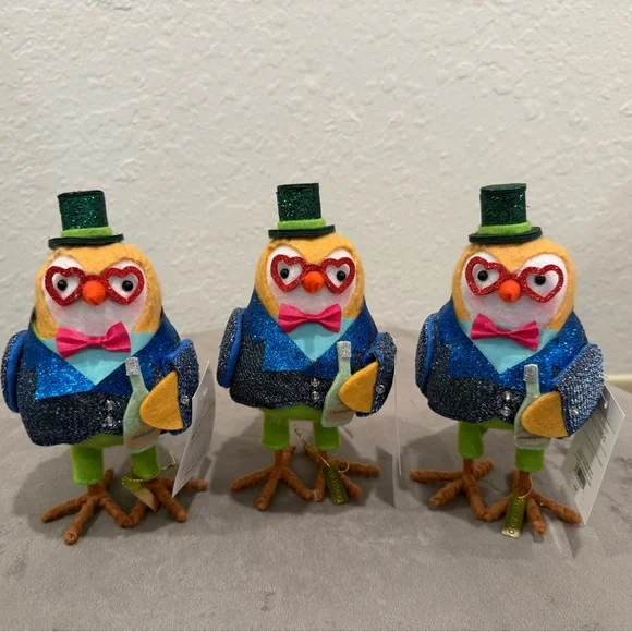 3 New Christmas Featherly Friends™ 