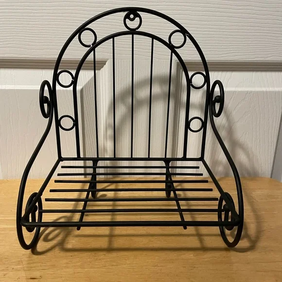 Home Interiors Black Metal Wall Shelf