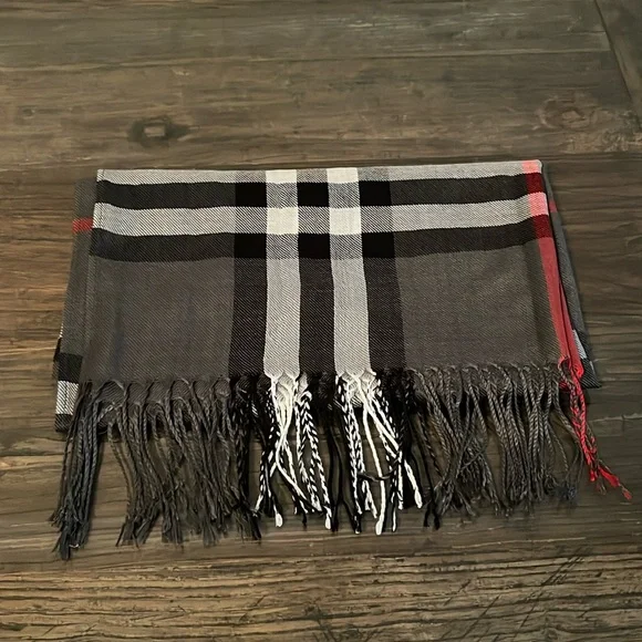 NWOT, Scarf