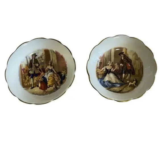 Vintage Royal Grafton Bone China. England . 