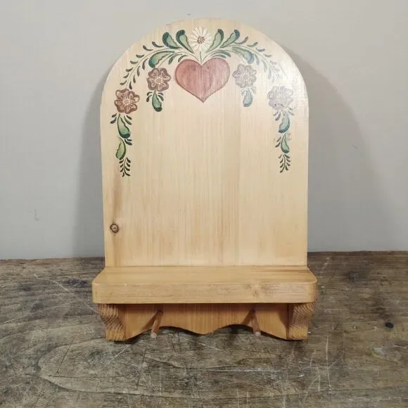 Vintage Wood Cottage Heart Shelf Pegs Grannycore Floral Painted Hanging Folk Art