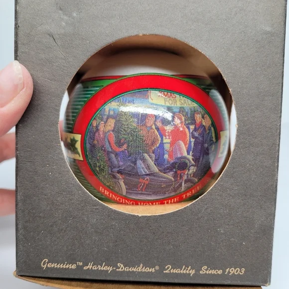 Vintage Harley‎ Davidson 2001 Bringing Home The Tree Collectible Ornament USA