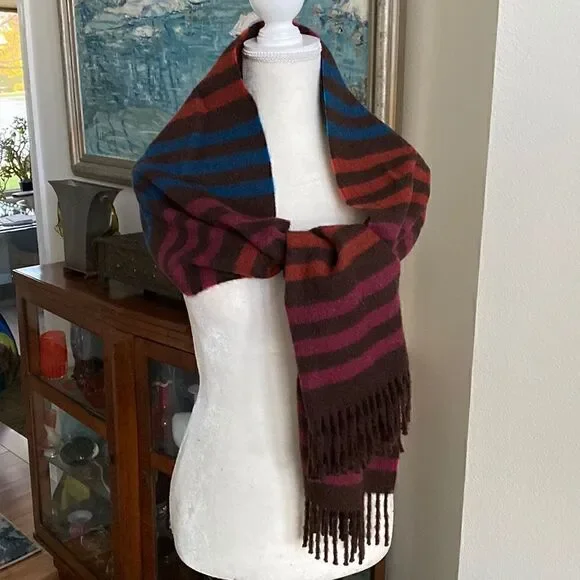 Large Tumi  baby alpaca scarf