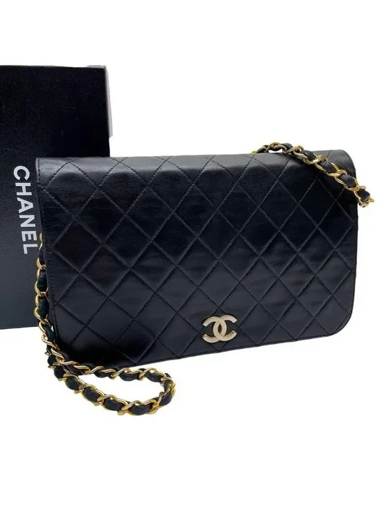 Chanel Quilted Lambskin Chain Shoulder Bag Black CC Logo