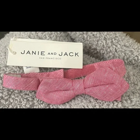 🌺$10 SALE ITEM🌺 Janie & Jack NWT infant red slub linen Bow tie