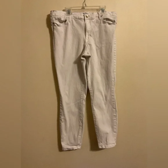 Nine West Women's Light Beige Skinny Jeans