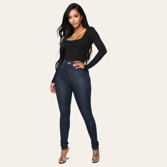 Fashion Nova Dark Rinse Jeggings