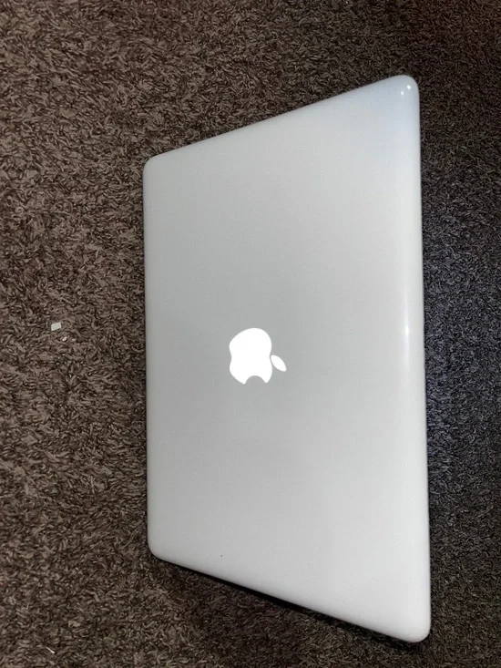 Mid 2010 Apple MacBook