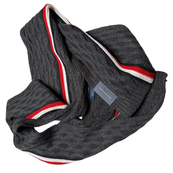 Tommy Hilfiger Cable Knit Ski Patrol Scarf Mens‎ Gray Red White Striped NWT OS