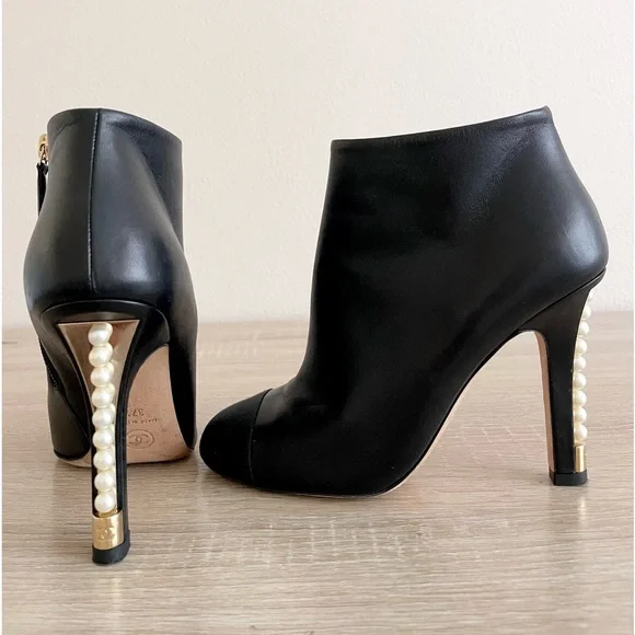 Chanel Black Leather Pearl Heels‎ Ankle Boots Booties Women’s Sz 37.5/7.5