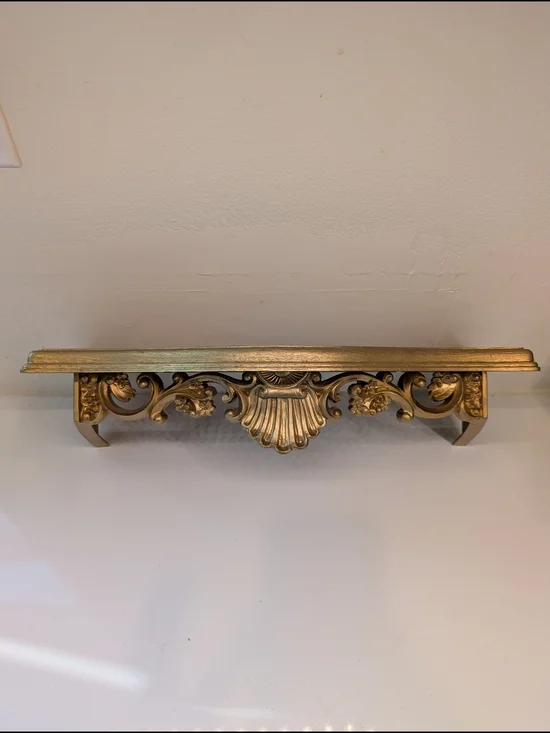 VTG Hollywood Regency Ornate Gold Resin Wall Shelf 16.5” Ledge