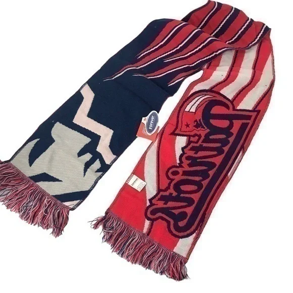 NWT New England Patriots Scarf