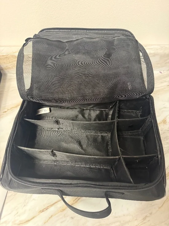 Chanel Beaute Black Cosmetic Case