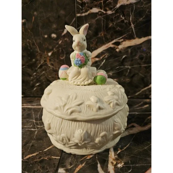 Vintage Covered Candy Bowl Centerpiece Easter Spring Decoration 7