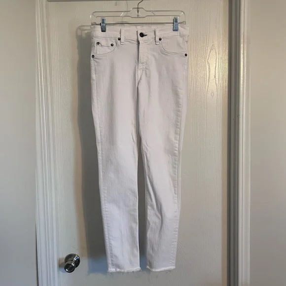 Rag & Bone White Capri women’s 29