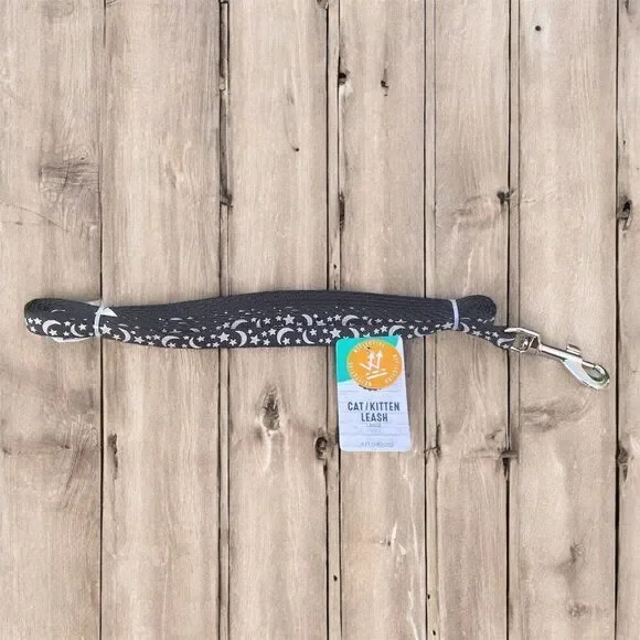 NWT New Whisker City Pet Cat/Kitten Leash Black/Silver Stars & Moon Reflective