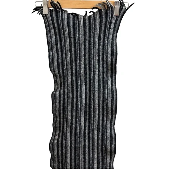 Hugo Boss scarf
