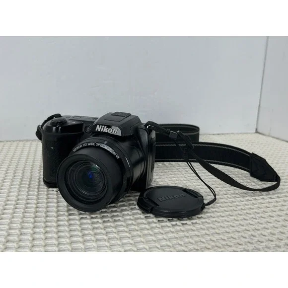 Nikon Coolpix L105 Digital‎ Camera 12MP Black Flawed