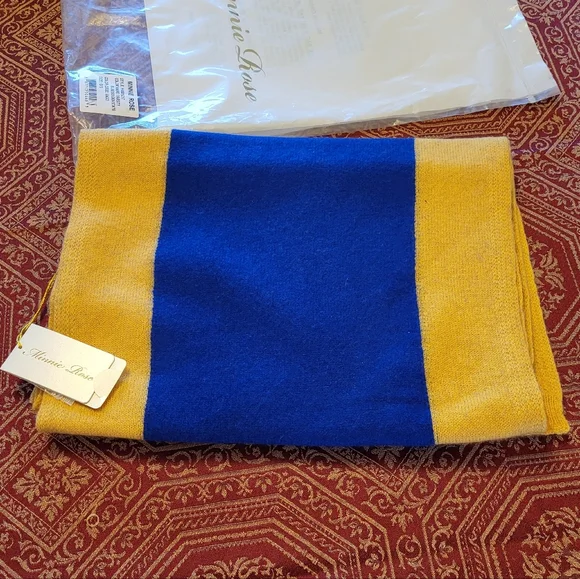 Minnie Rose 100% Cashmere Scarf