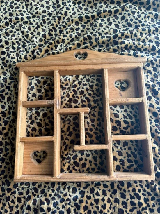 Wooden Heart Shelf Display - Natural Wood