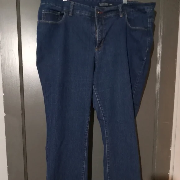Faded glory womens blue jeans. Size 20 petite.