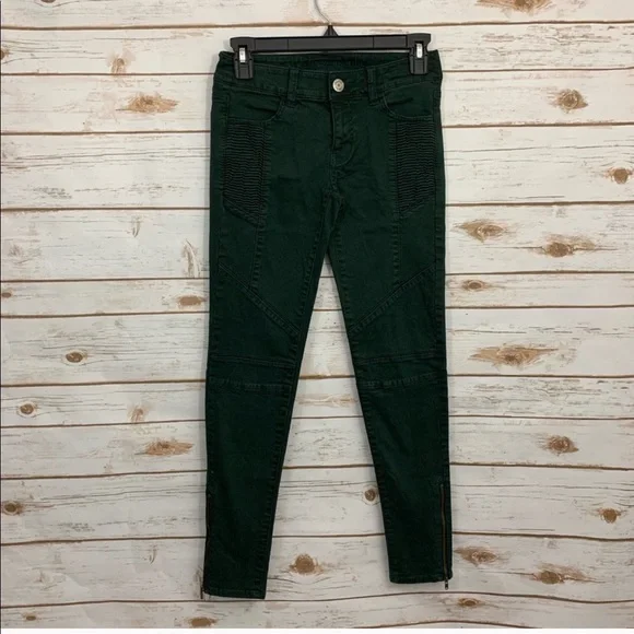 American Eagle Green Zipper Jegging Ankle Pants