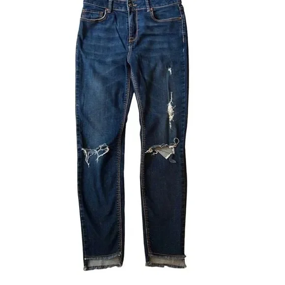 United Colors Of Benetton Women's Blue Distressed Casual Straight Jeans Size 27