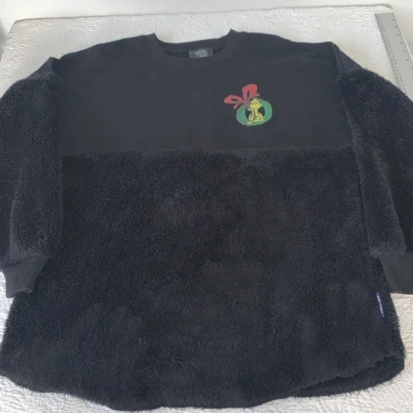 Universal Studios Spirit Jersey Grinch Merry Grinchmas Fuzzy Chenille Small