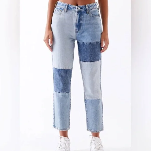 PacSun Straight leg Patchwork Jeans Mom Jean size 26 (2 US)