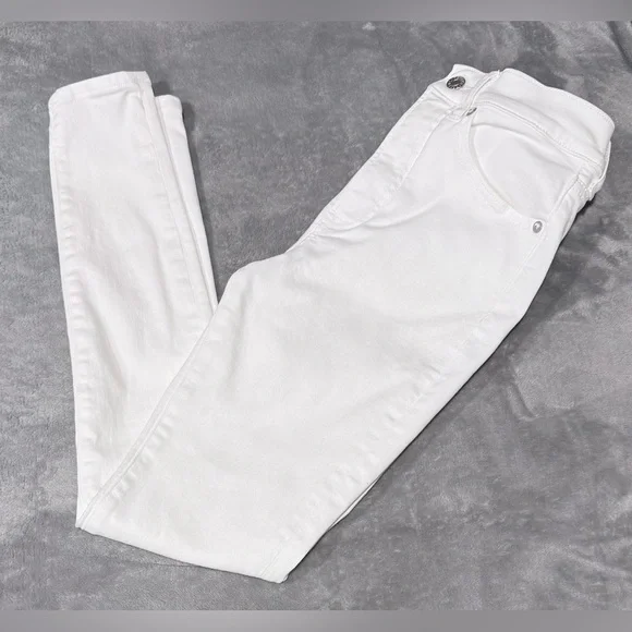 ~Express Women's High Rise White Skinny Jeans