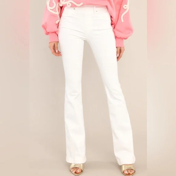 SPANX Stretch Pull-On Flare Leg Jeans in White Size LP Large Petite