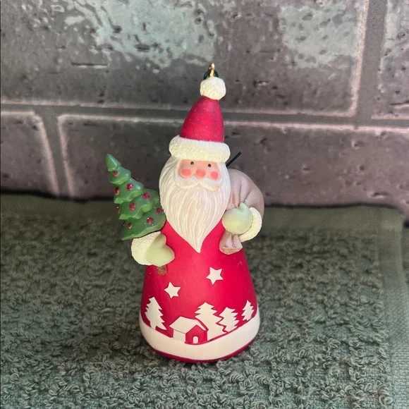 Hallmark 2006 Keepsake Holiday St. Nick Ornament