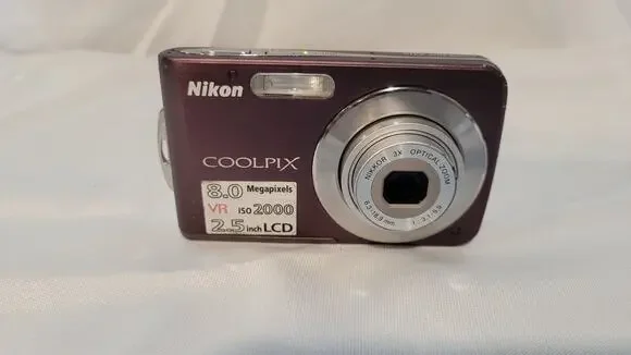 Nikon Coolpix S210 8MP Digital Camera Purple Lens Error Parts Repair Battery