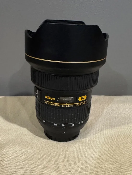 Nikon AF-S NIKKOR 14-24mm F/2.8G ED AF Lens Made in Japan