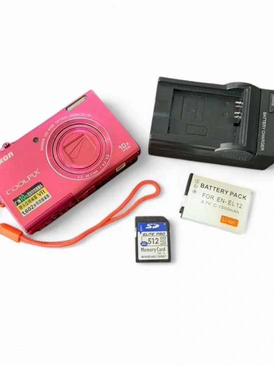 Nikon Coolpix S6200 16MP Digital Camera 10x Optical Zoom English Pink