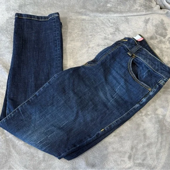~CAbi High Straight Distressed Jeans