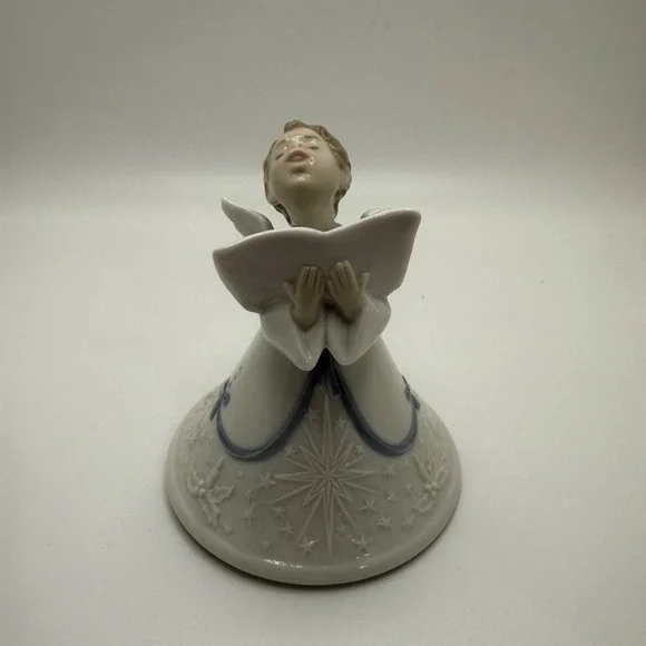 VTG LLADRO Angel Bell Ornament Feliz Navidad Hand made Porcelain Spain Christmas