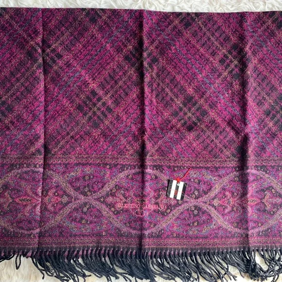 Valentino Garvanni Multicolor Square Scarf/muffler