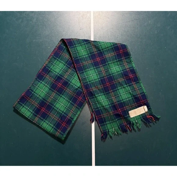 Vintage Pendleton Woolen Mills Tartan Plaid Pure Virgin Wool Scarf‎ Made In USA